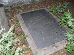 Najmodszym grobem jest mogia zmarej w dniu 10 kwietnia 1960 roku Jadwigi Ziarneckiej