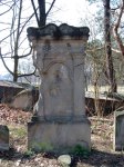 Ono Lubuskie - nagrobek na cmentarzu ydowskim